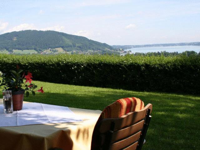 Pension Seeblick Attersee ภายนอก รูปภาพ