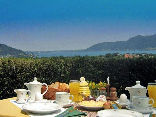 Pension Seeblick Attersee ภายนอก รูปภาพ